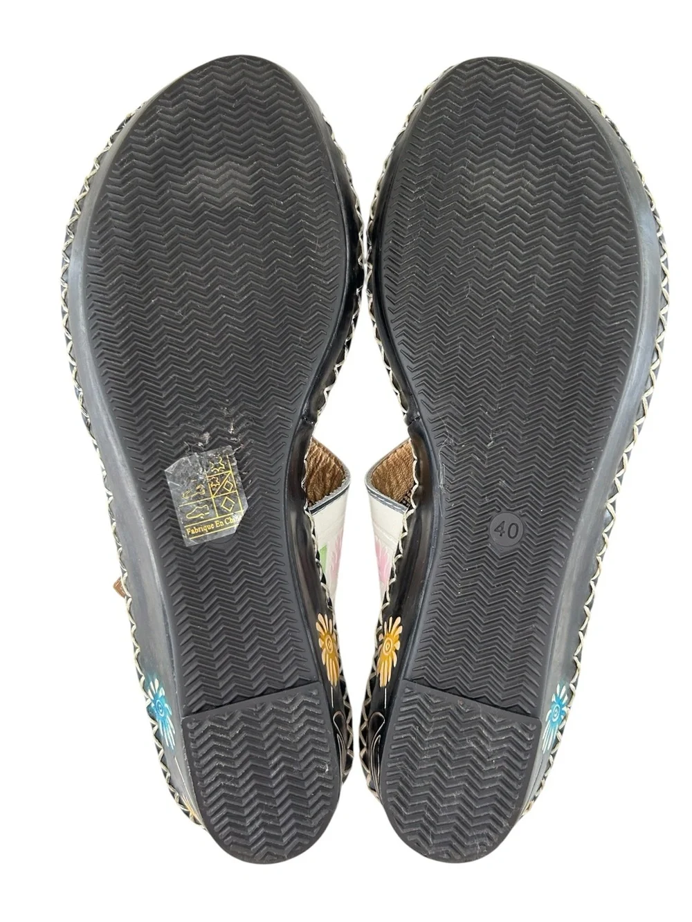 L’ARTISTE by Springstep Santorini White Leather Floral Toe Loop Thong Sandals 40